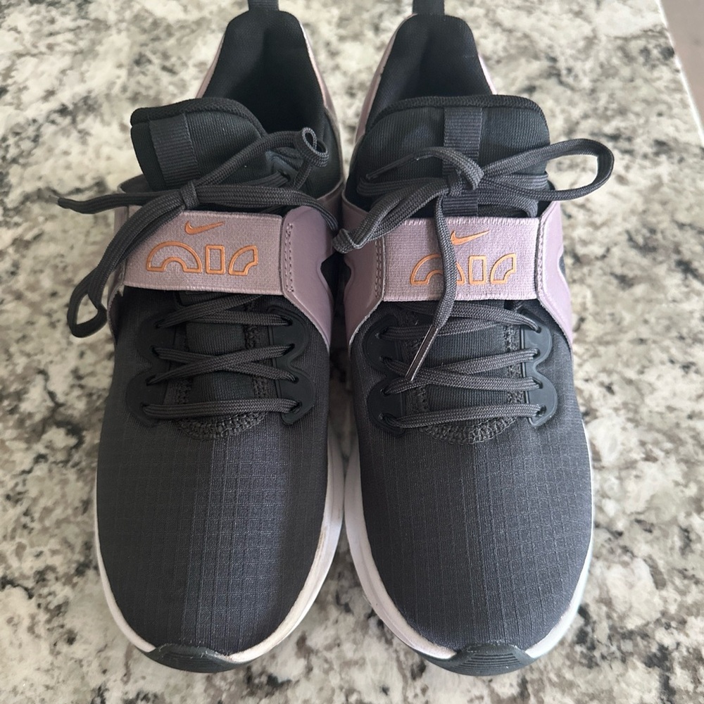Nike AirMax Bella sneakers